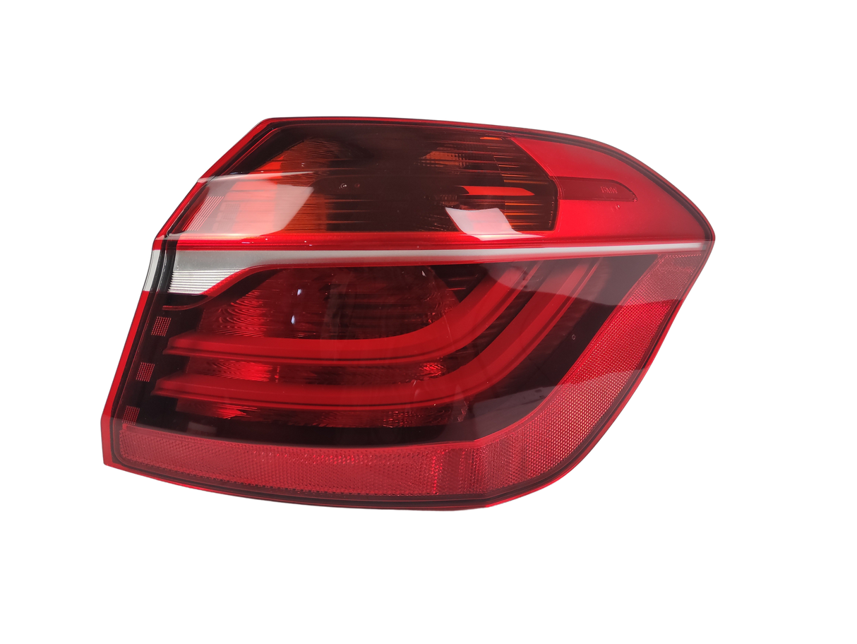 BMW SERIE 2 Originale Fanale Posteriore Esterno DX   63217311030  63217461474  63217491336