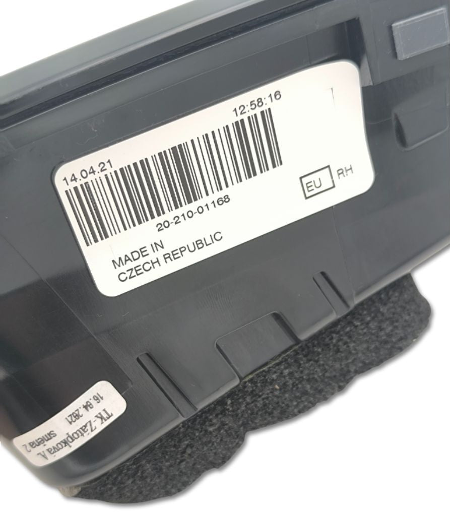 Land Rover Fanale Posteriore Stop e Freccia Destro OEM LR101699